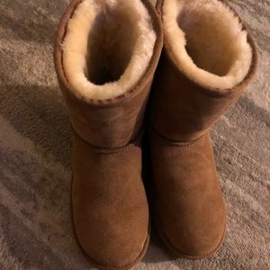 Ugg Classic Short Boots